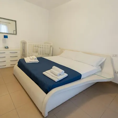 Luminoso E Pratico Con Spazio Esterno Appartement *